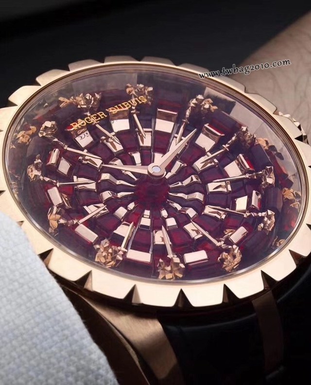 羅傑杜彼ROGER DUBUIS EXCALIBUR王者系系列腕表 圓桌騎士男士腕表  gjs1748